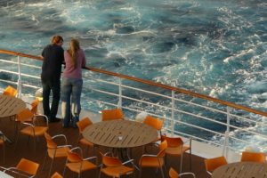 pair on cruise